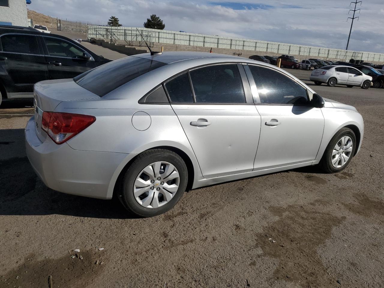 2014 Chevrolet Cruze - Image 3