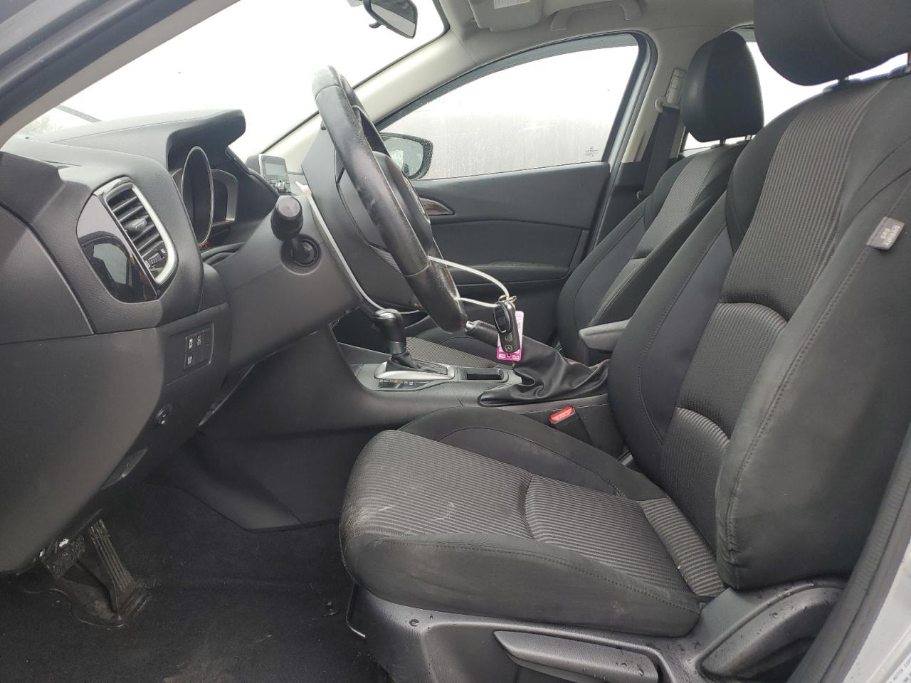 2014 Mazda 3 - Image 7