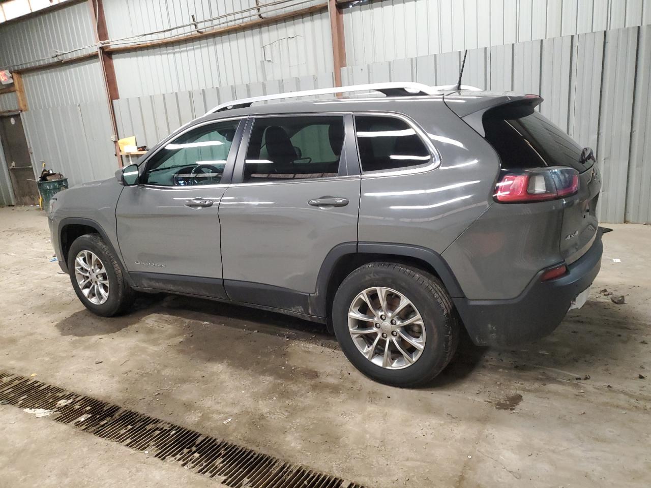 2021 Jeep Grand Cherokee - Image 2