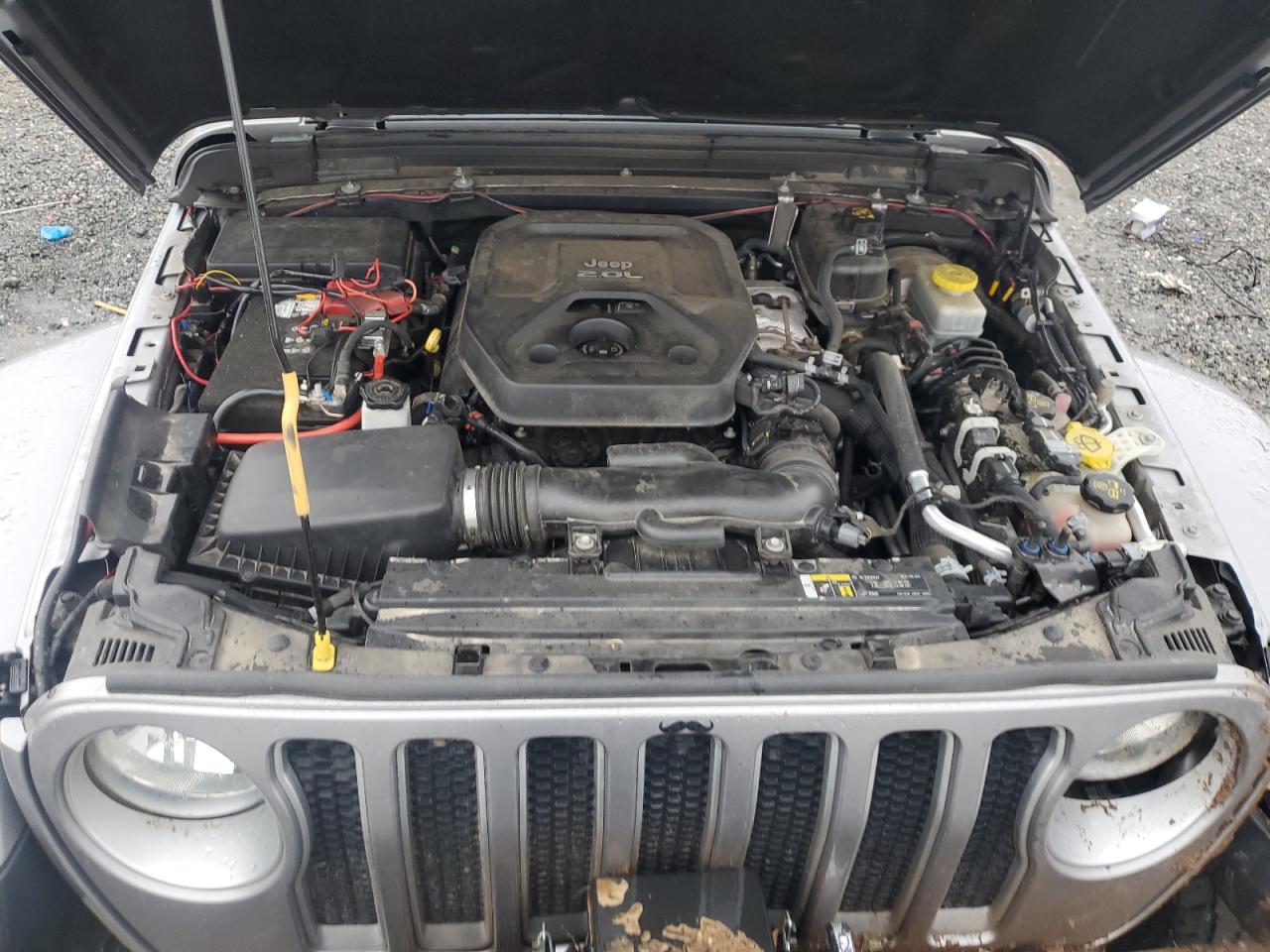 2019 Jeep Wrangler - Image 11