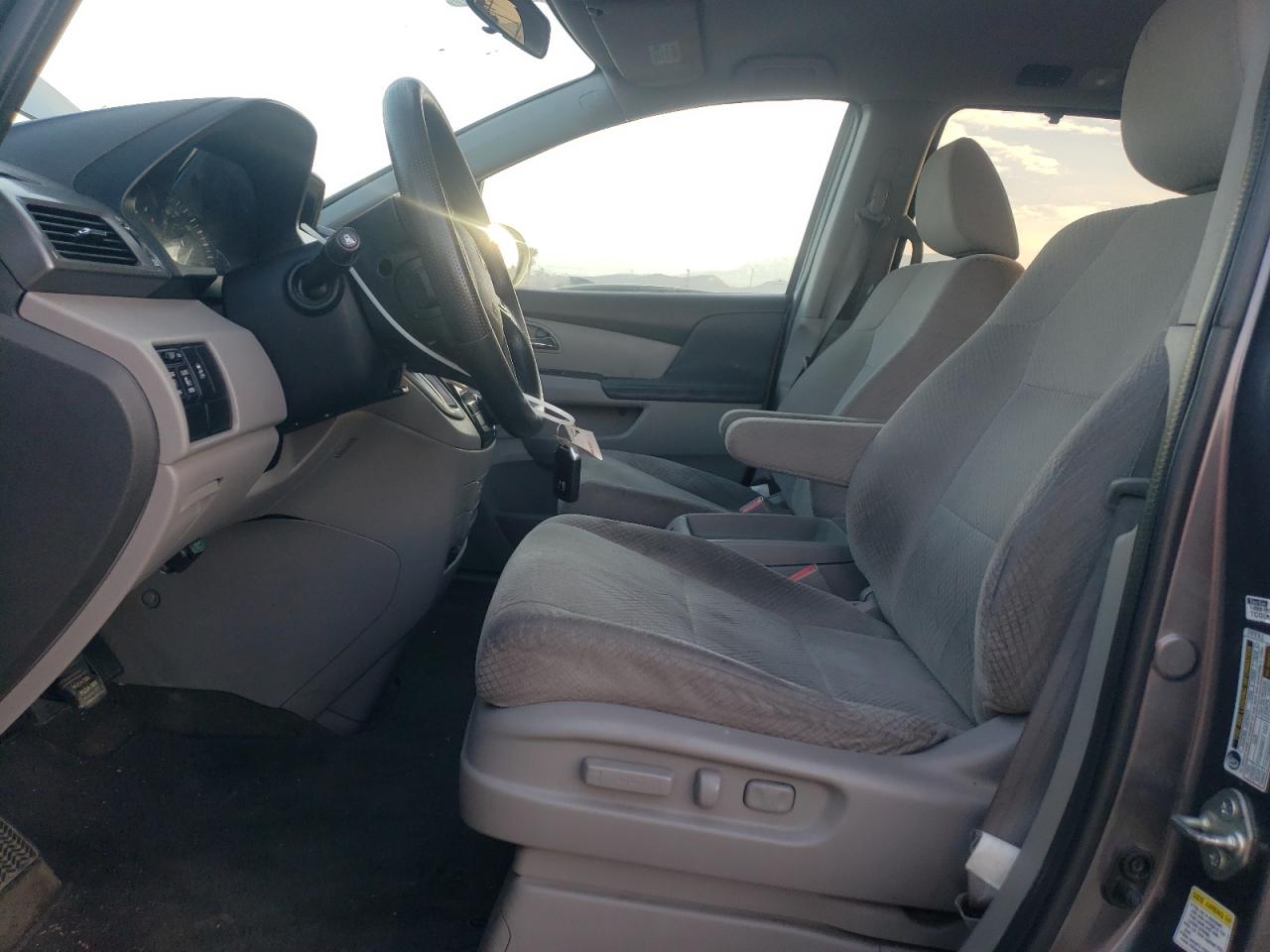 2016 Honda Odyssey - Image 7