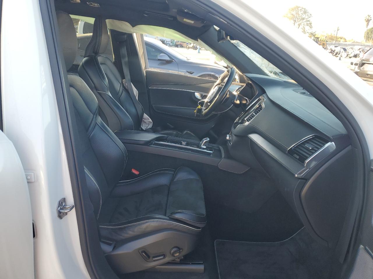 2019 Volvo XC90 - Image 7