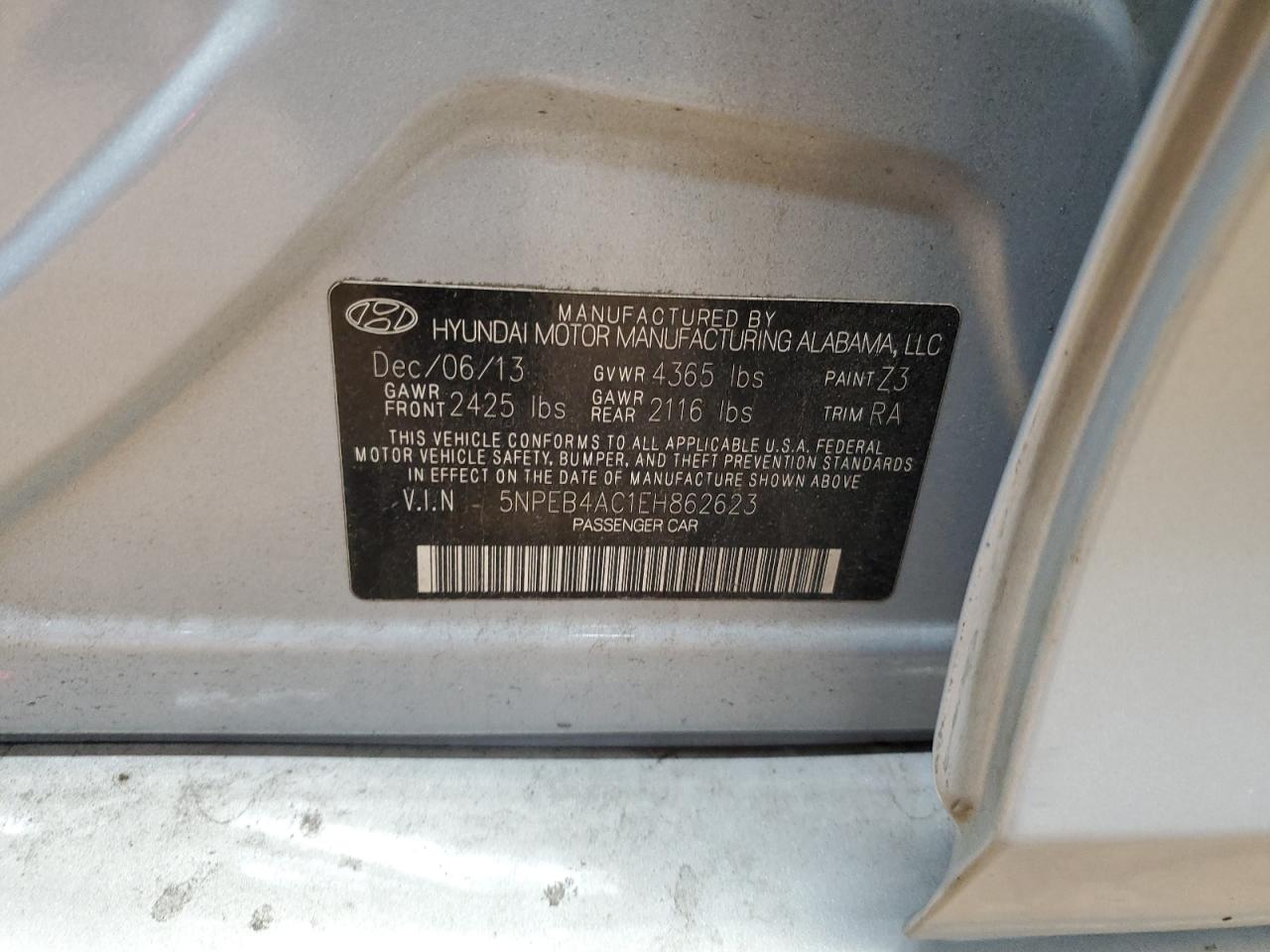 2014 Hyundai Sonata - Image 13