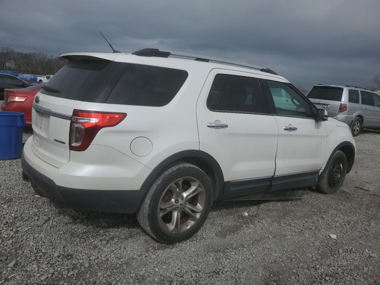 2014 Ford Explorer - Image 3