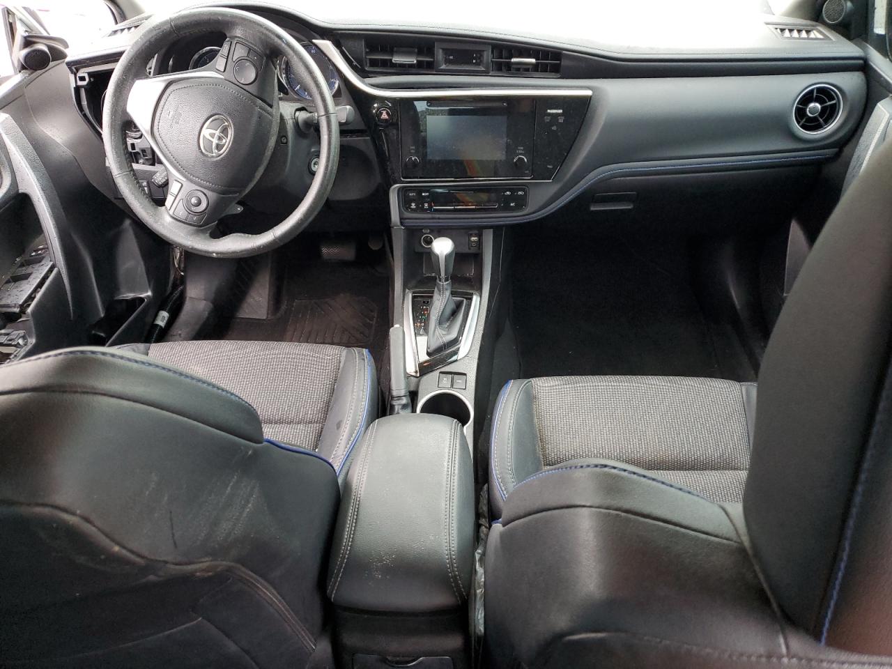 2017 Toyota Corolla - Image 8