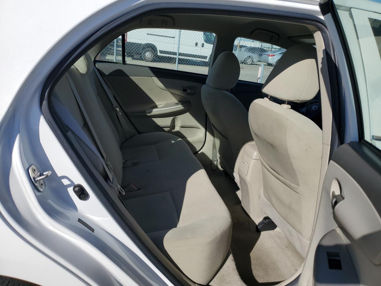 2010 Toyota Corolla - Image 10