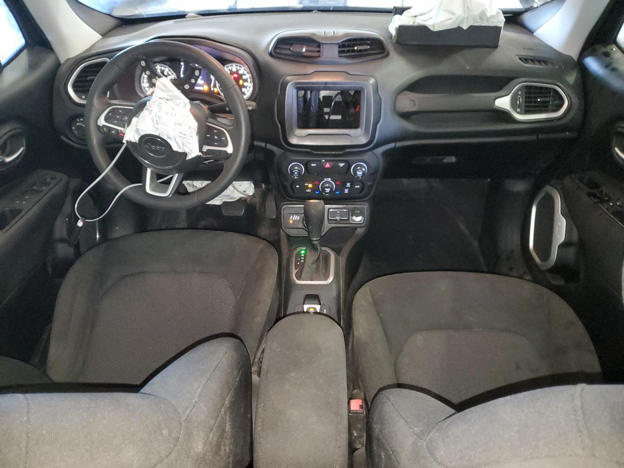 2020 Jeep Renegade - Image 8