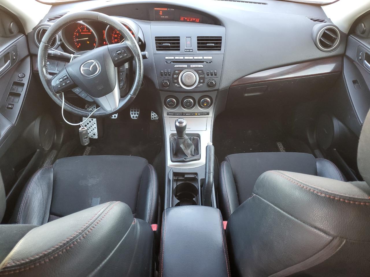 2010 Mazda 3 - Image 8