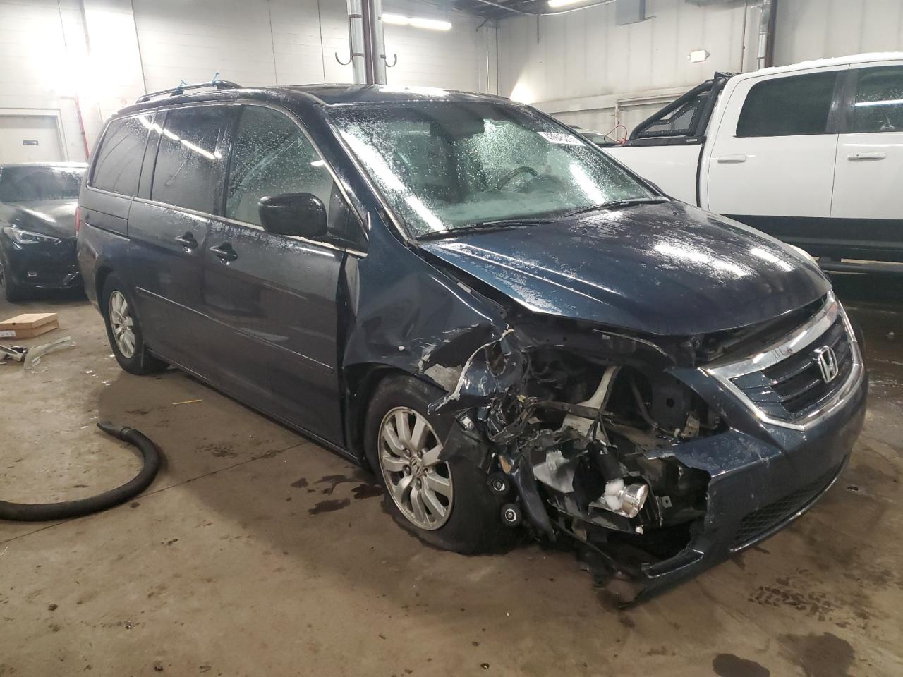 2010 Honda Odyssey - Image 4