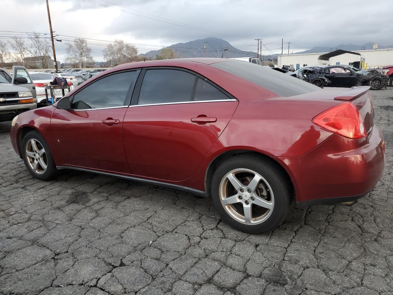 2008 Pontiac G6 - Image 2