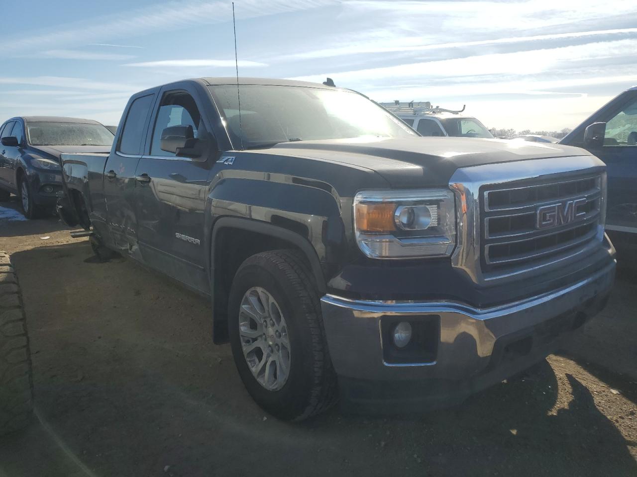 2014 GMC Sierra - Image 4