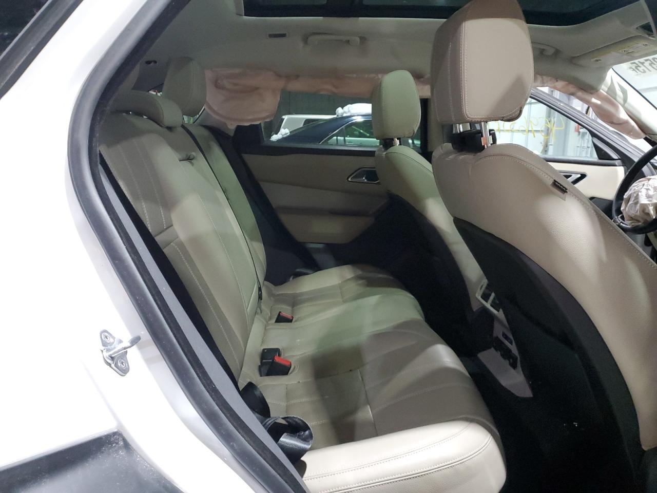 2019 Land Rover Range Rover - Image 12