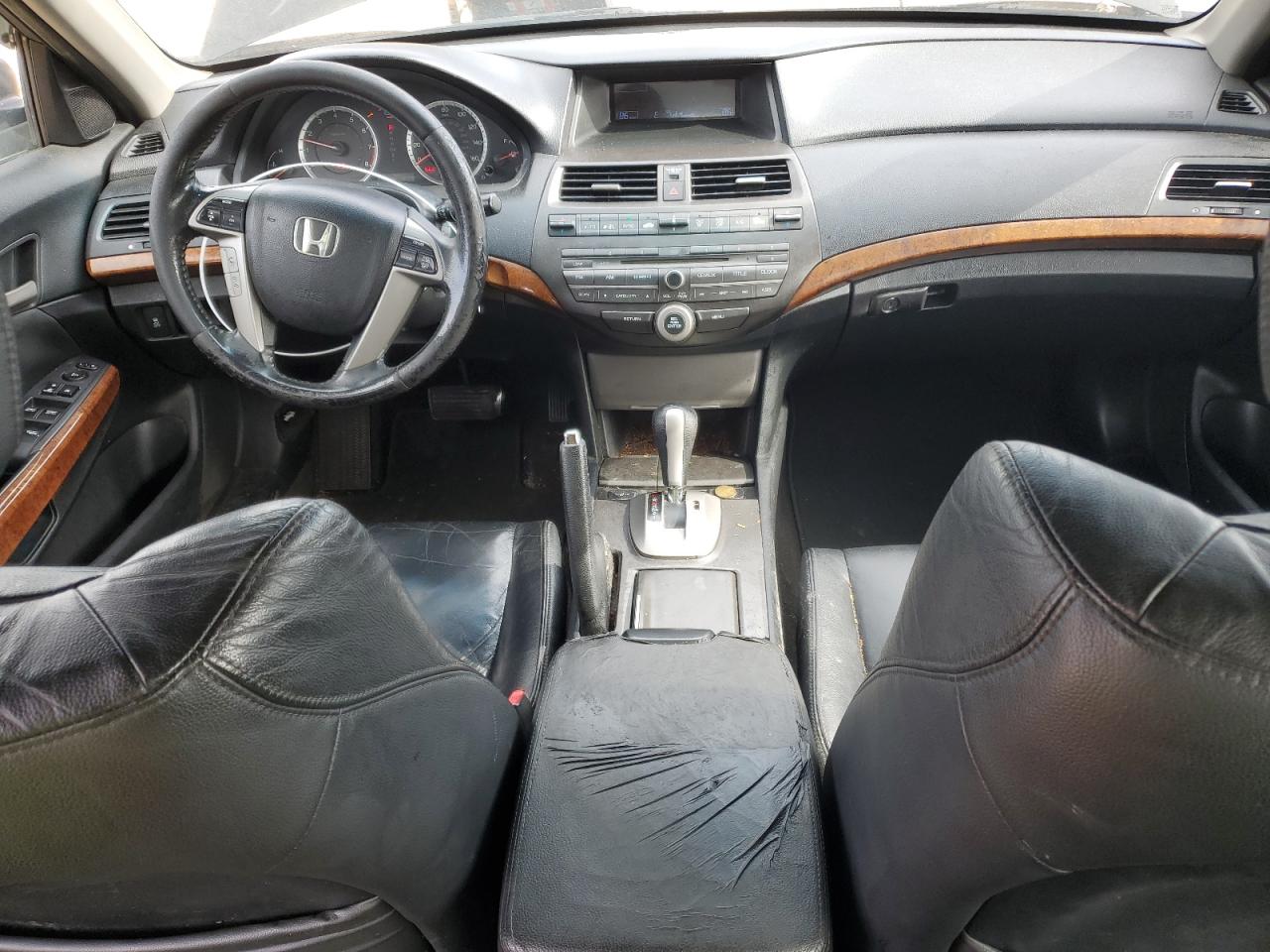 2011 Honda Accord - Image 8