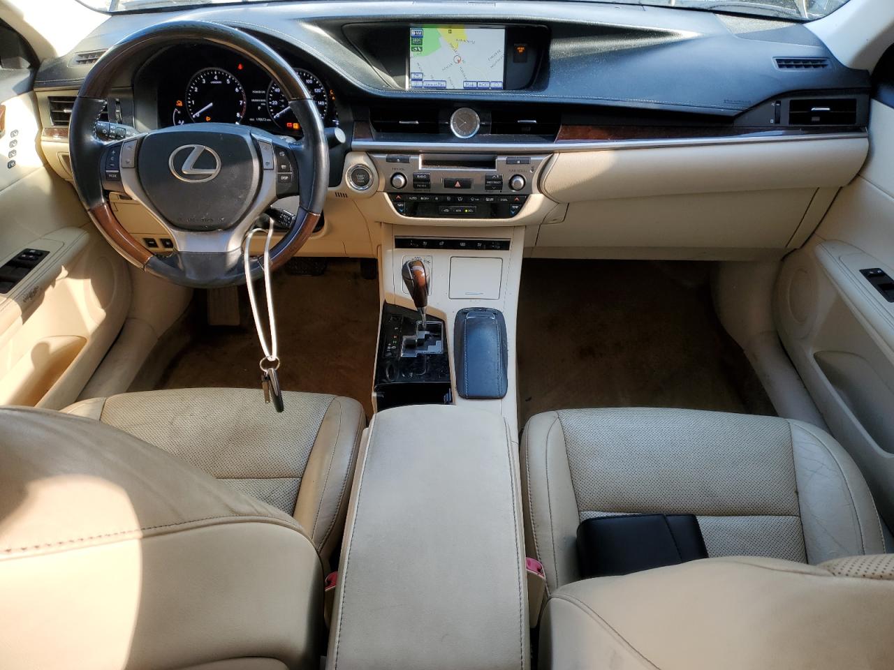 2013 Lexus ES - Image 8