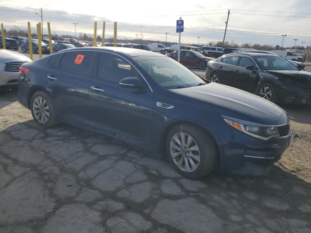 2016 Kia Optima - Image 4