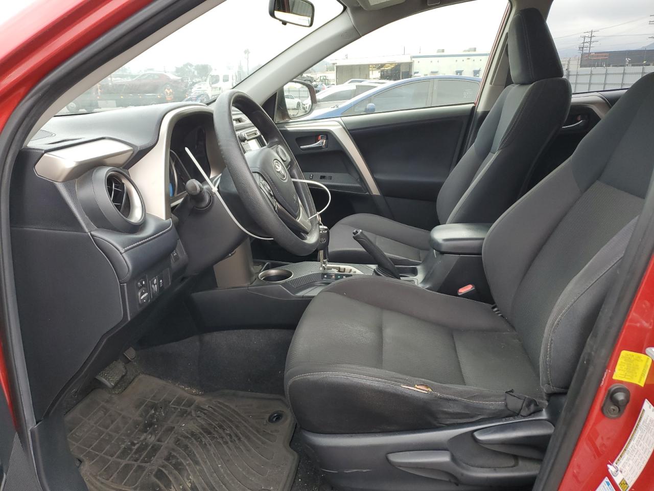 2015 Toyota RAV 4 - Image 7