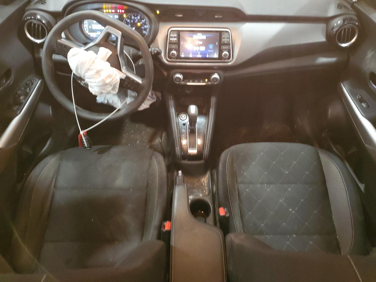 2020 Nissan Kicks - Image 8