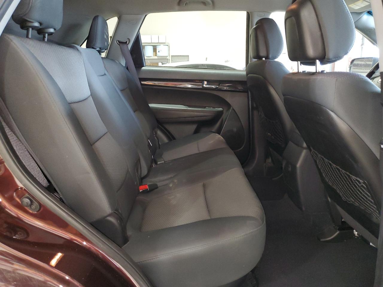 2013 Kia Sorento - Image 11