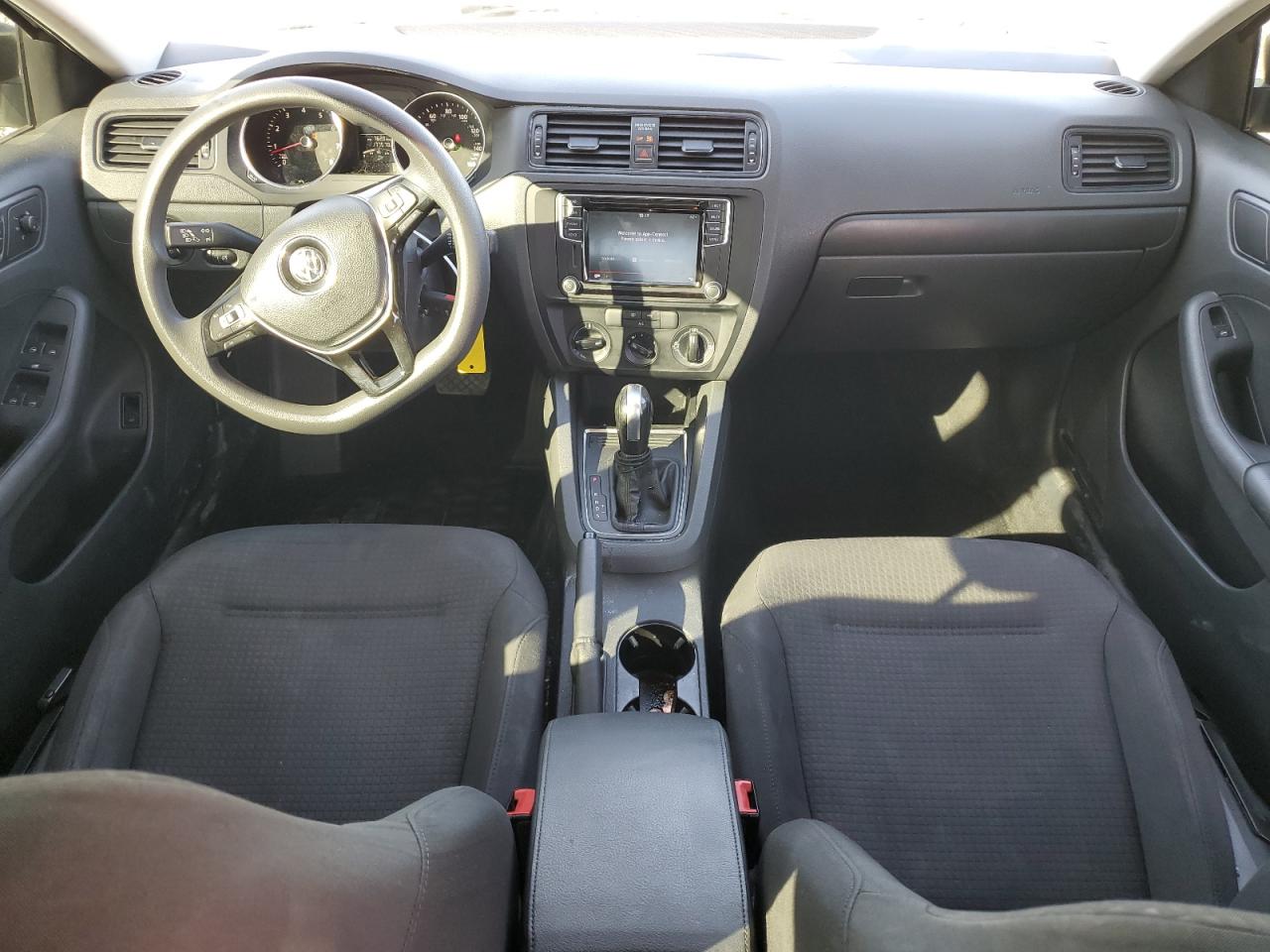 2016 Volkswagen Jetta - Image 8