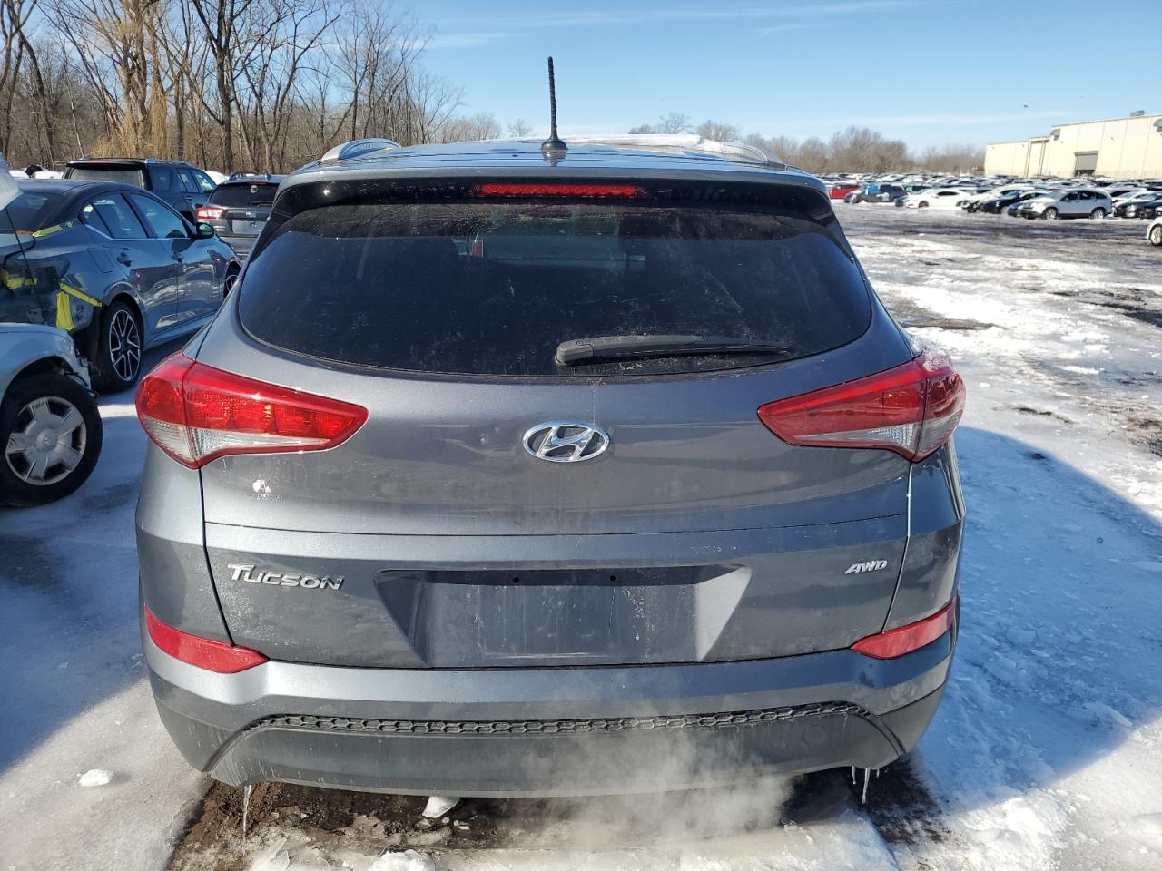 2016 Hyundai Tucson - Image 6