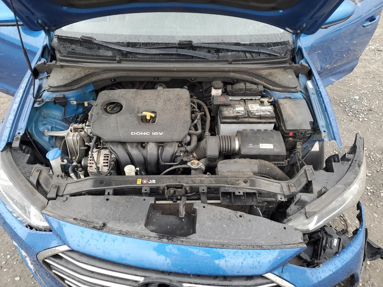2018 Hyundai Elantra - Image 11