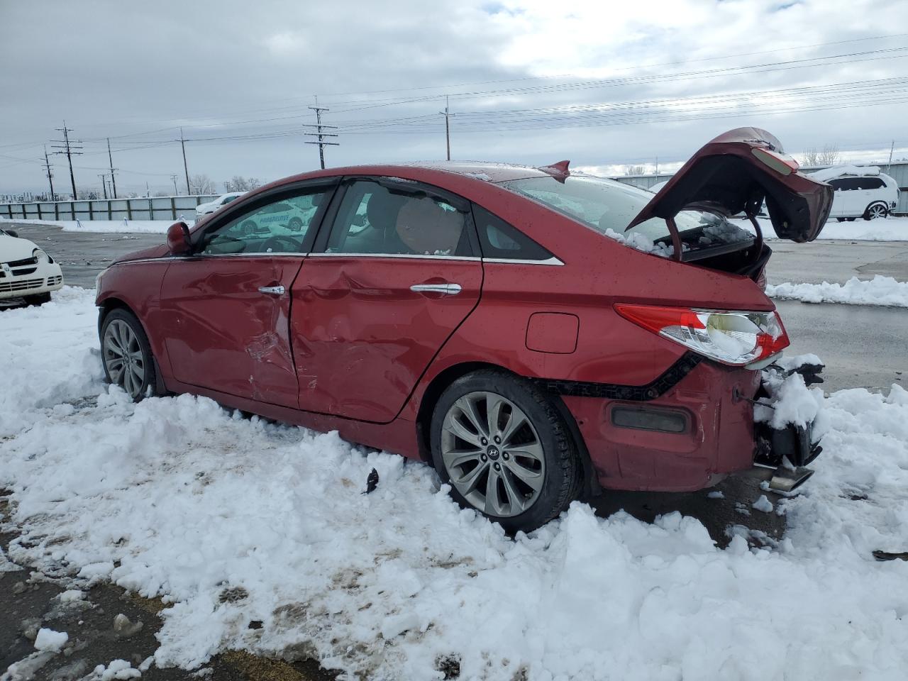 2013 Hyundai Sonata - Image 2