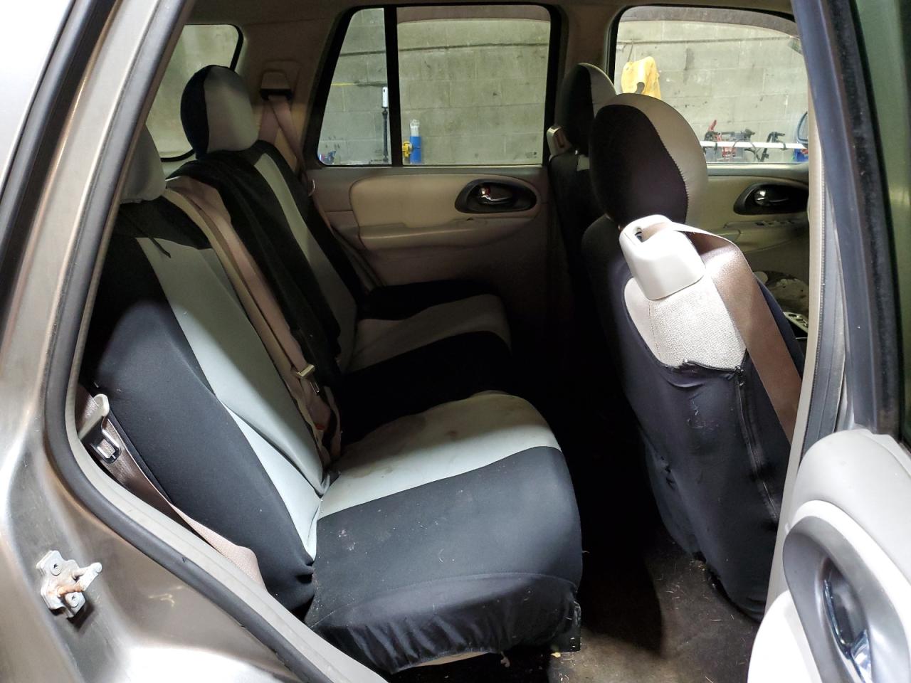 2007 Chevrolet TrailBlazer - Image 11