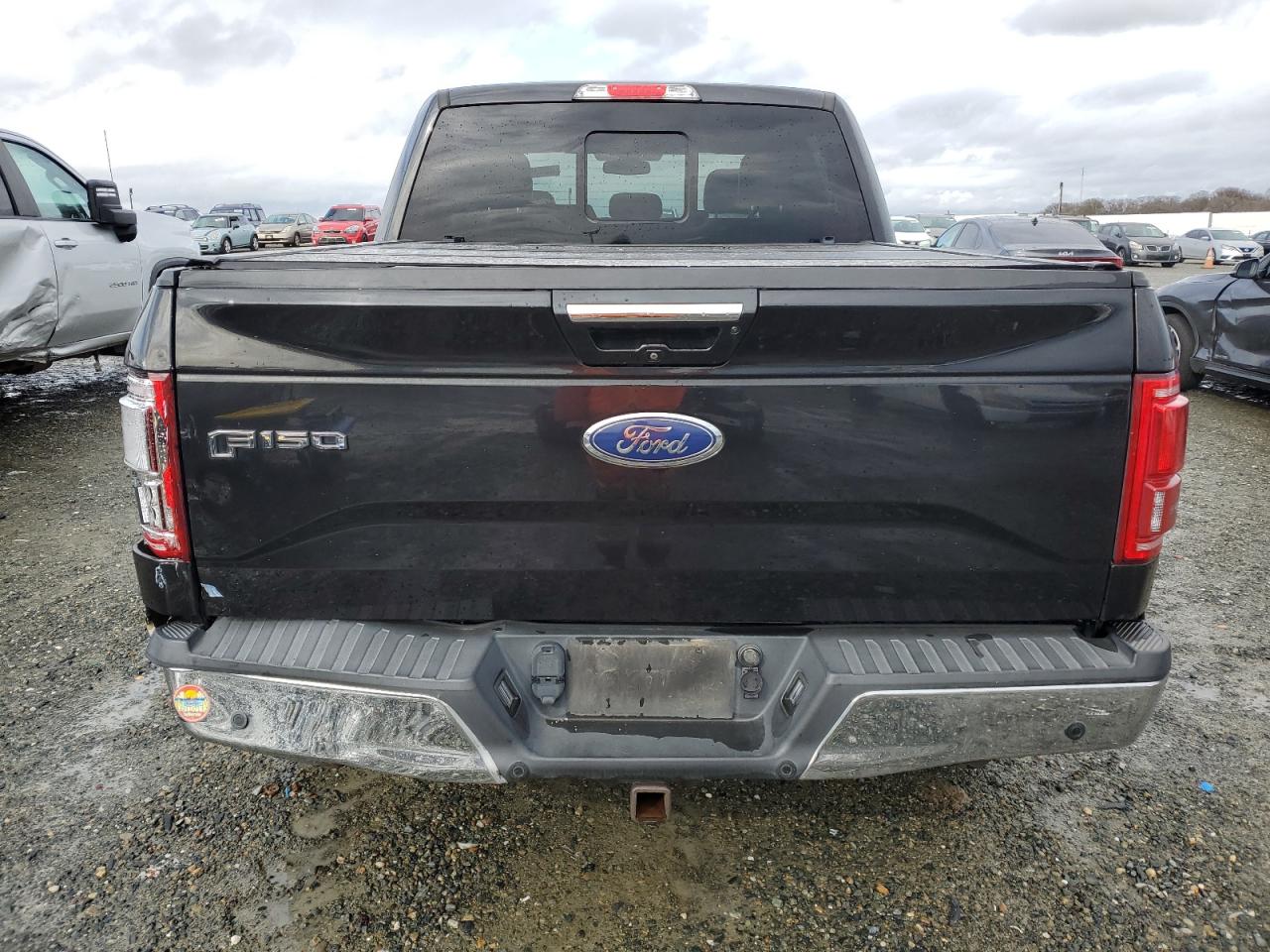 2015 Ford F-150 - Image 6