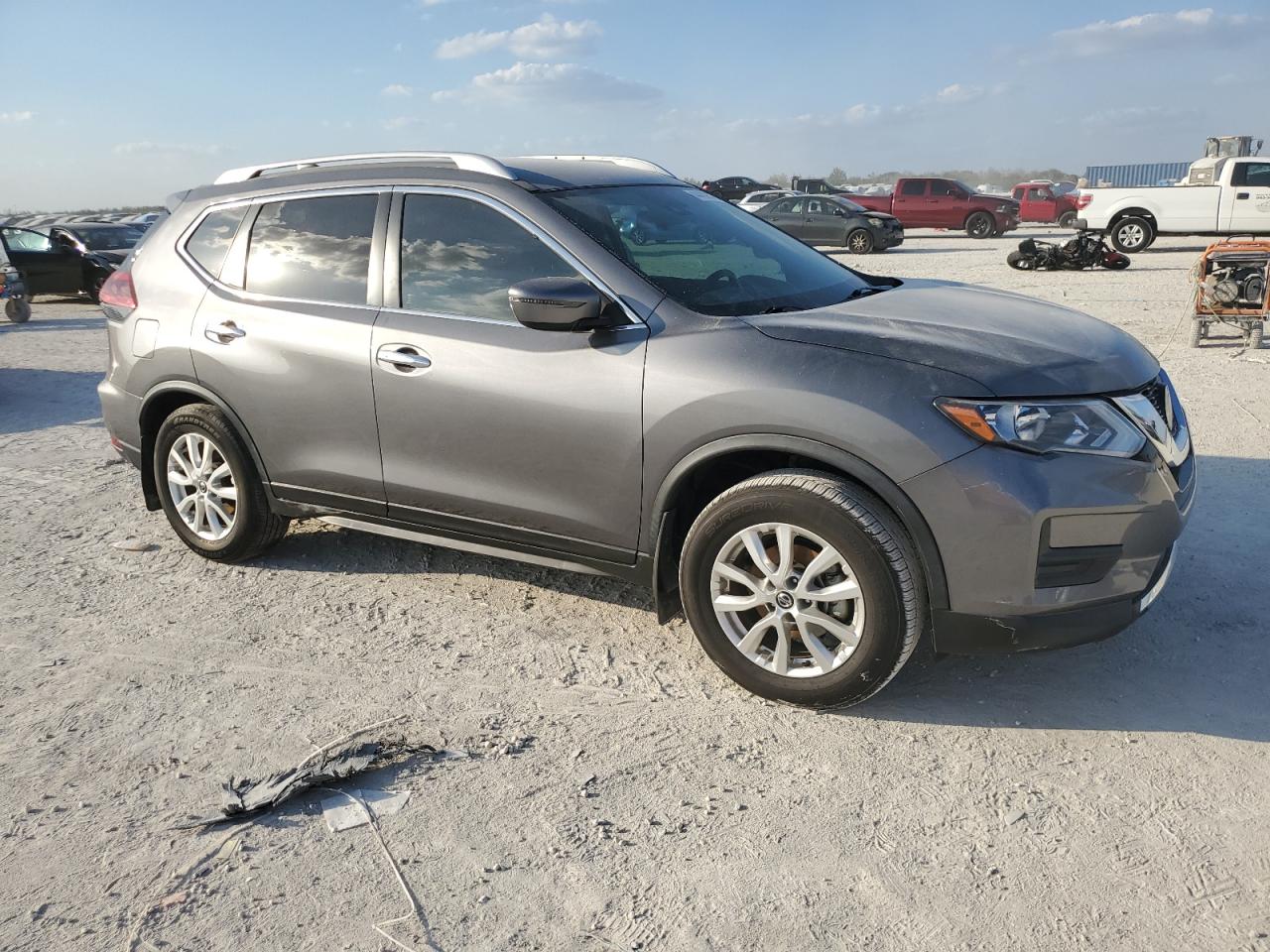 2020 Nissan Rogue - Image 4