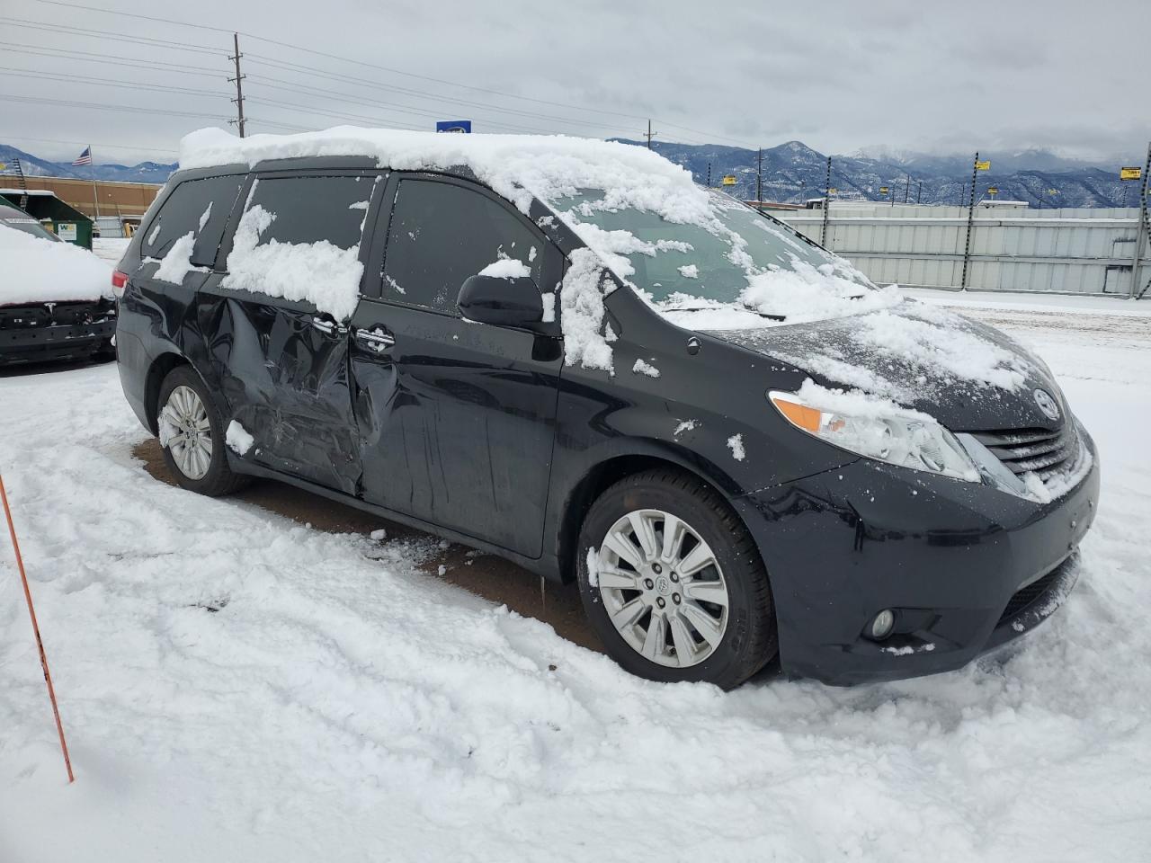 2014 Toyota Sienna - Image 4