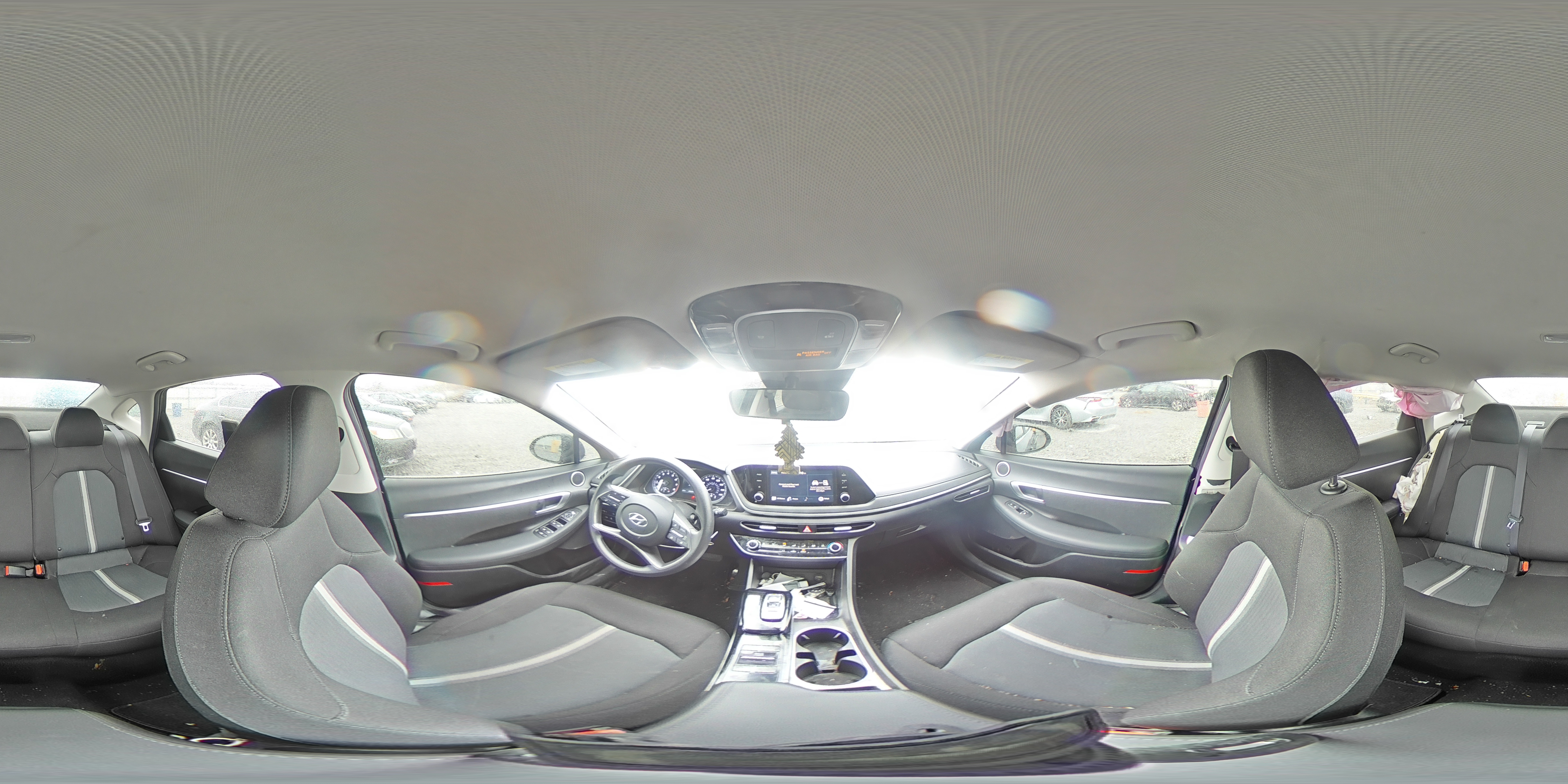2022 Hyundai Sonata - Image 12