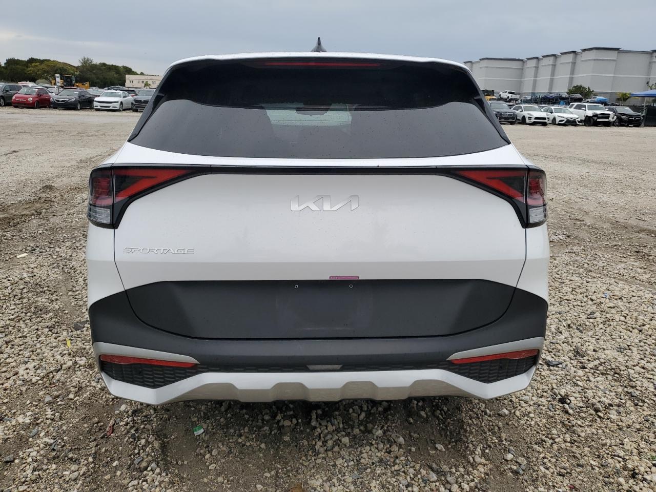 2024 Kia Sportage - Image 6