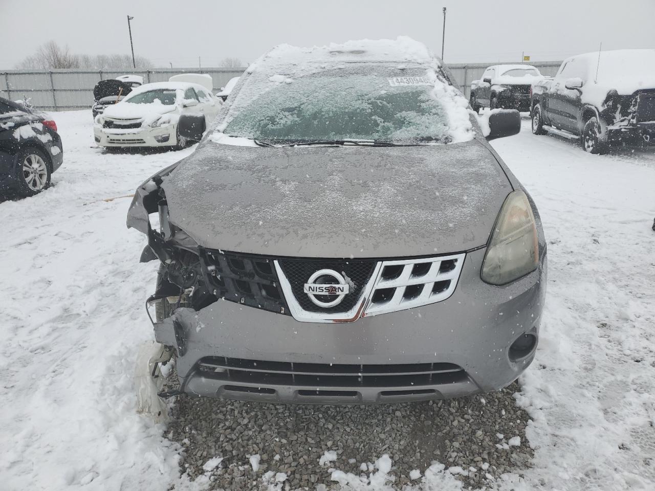 2015 Nissan Rogue - Image 5