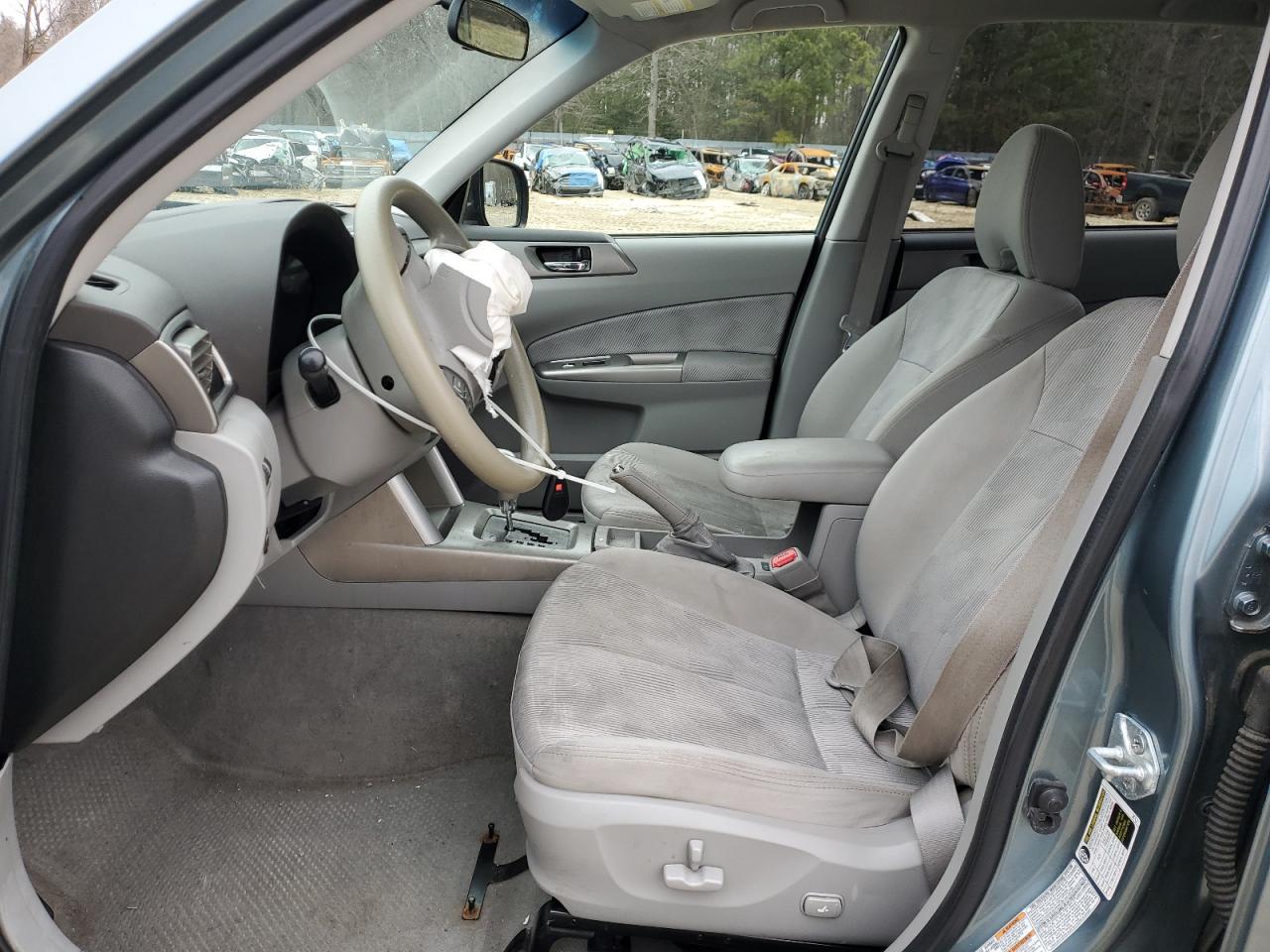 2010 Subaru Forester - Image 7