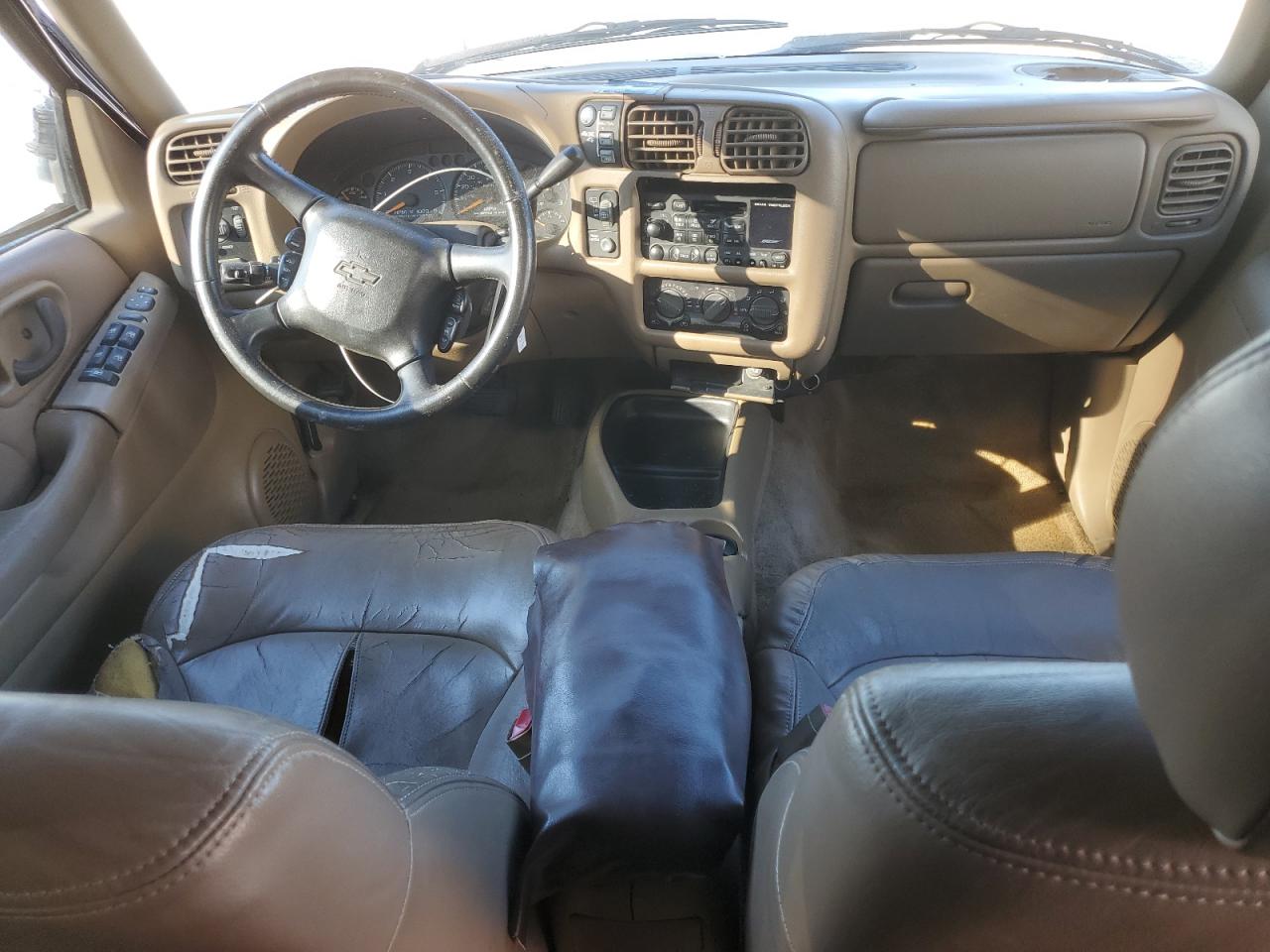 2000 Chevrolet Blazer - Image 8