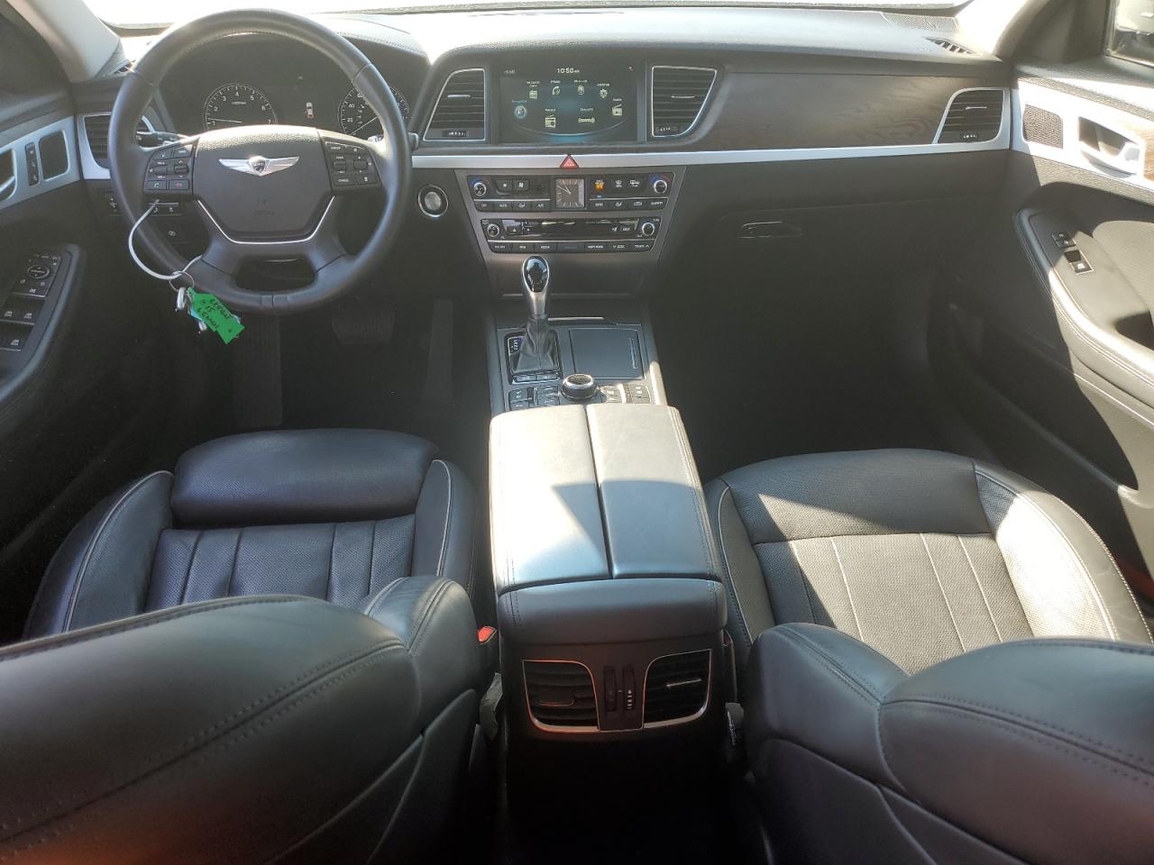 2015 Hyundai Genesis - Image 8