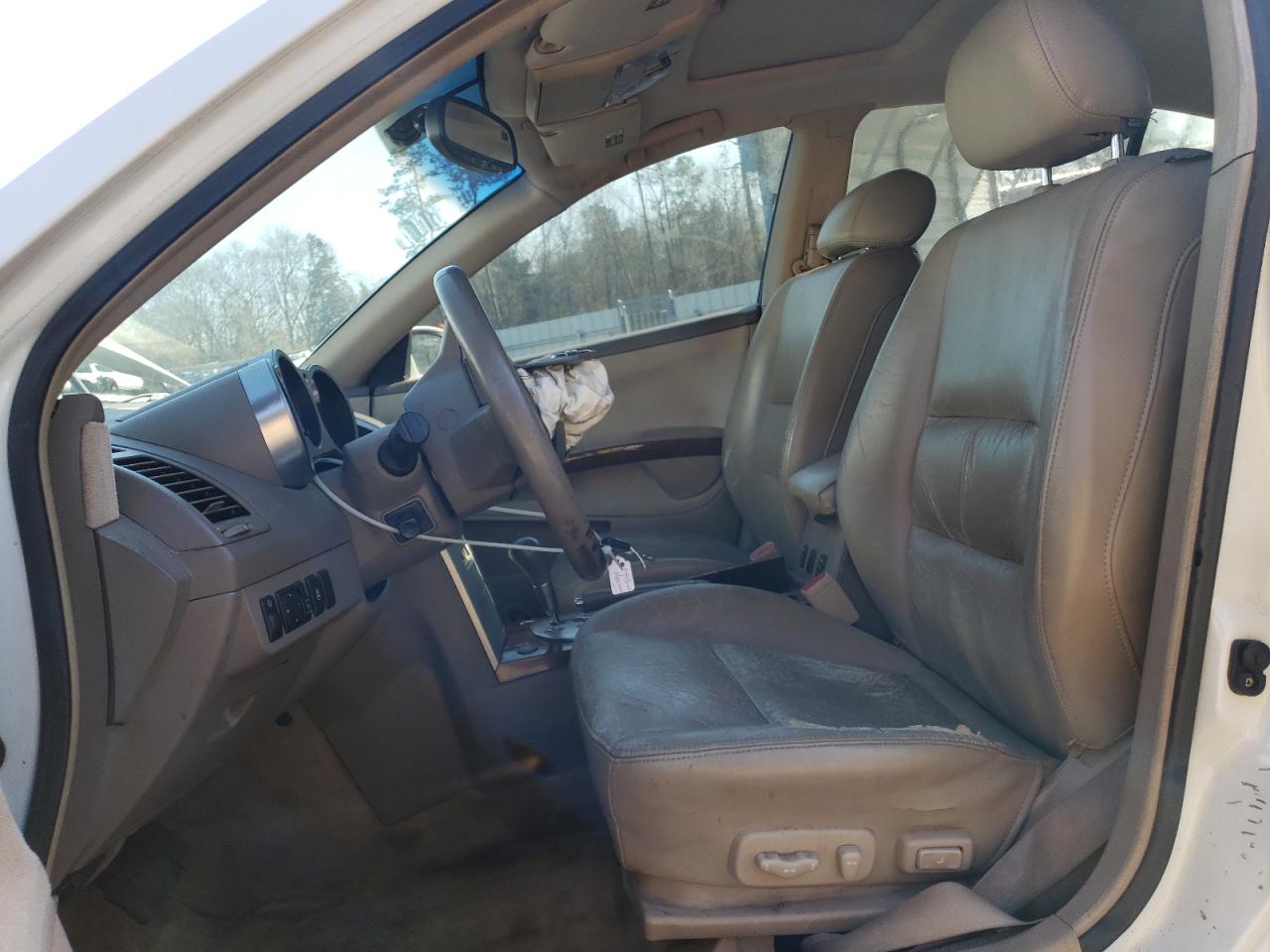 2005 Nissan Maxima - Image 7