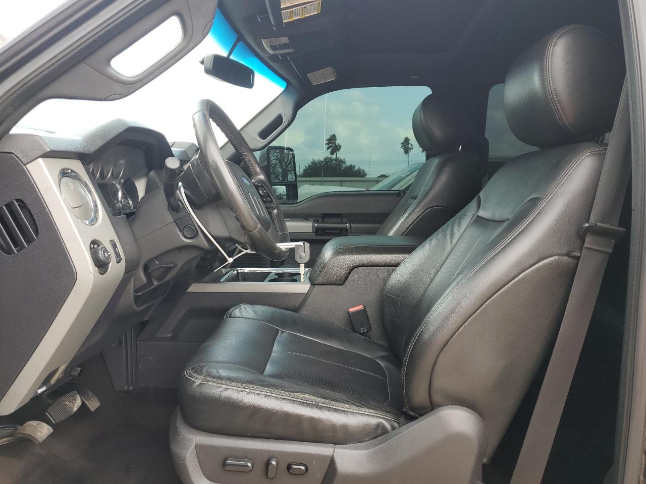 2015 Ford F250 - Image 7