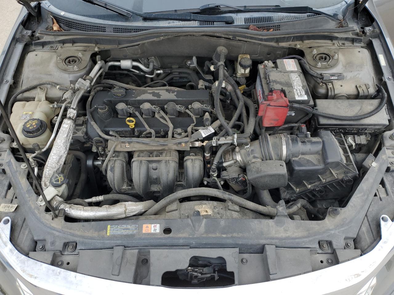 2010 Ford Fusion - Image 11