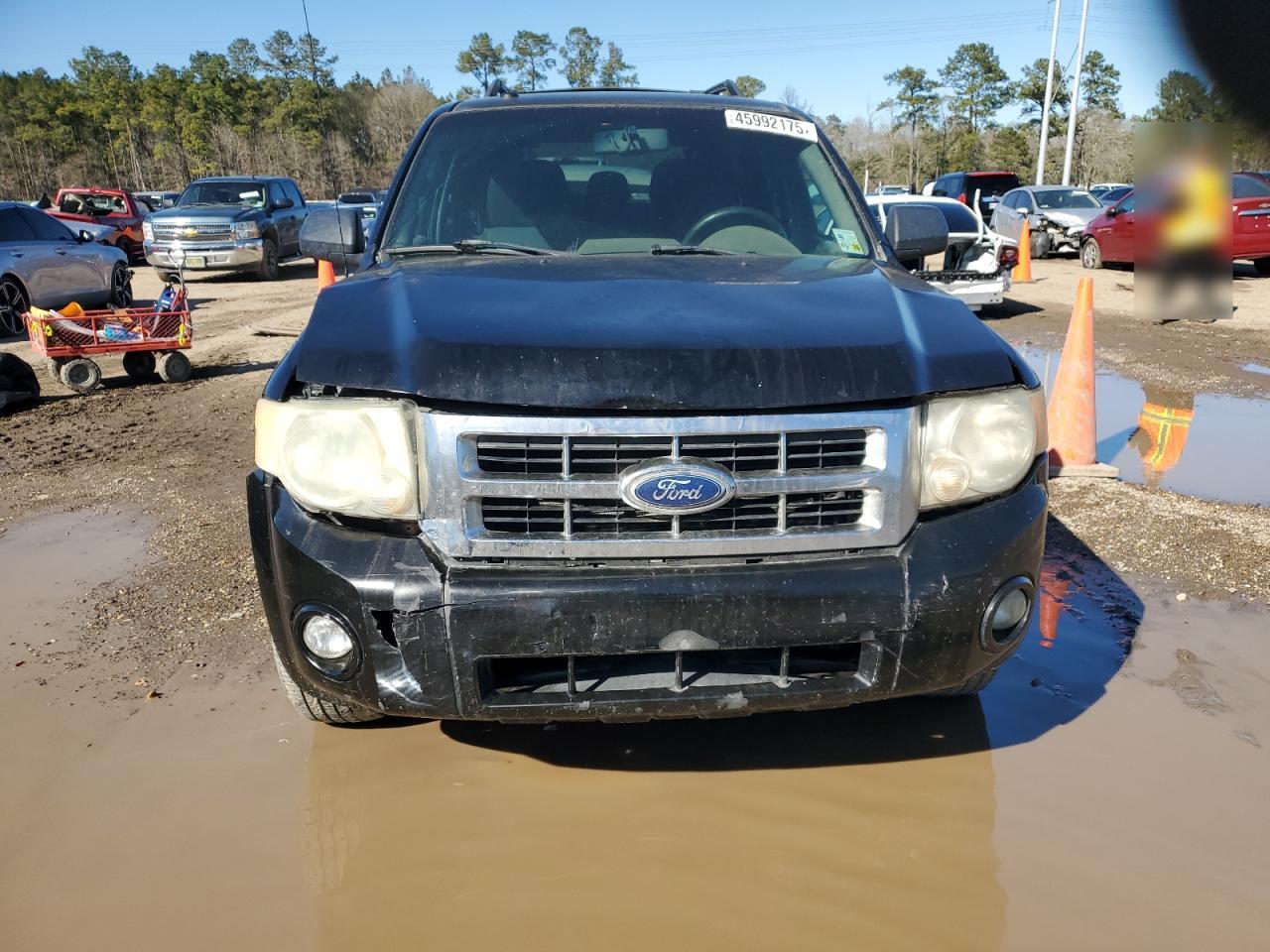 2010 Ford Escape - Image 5