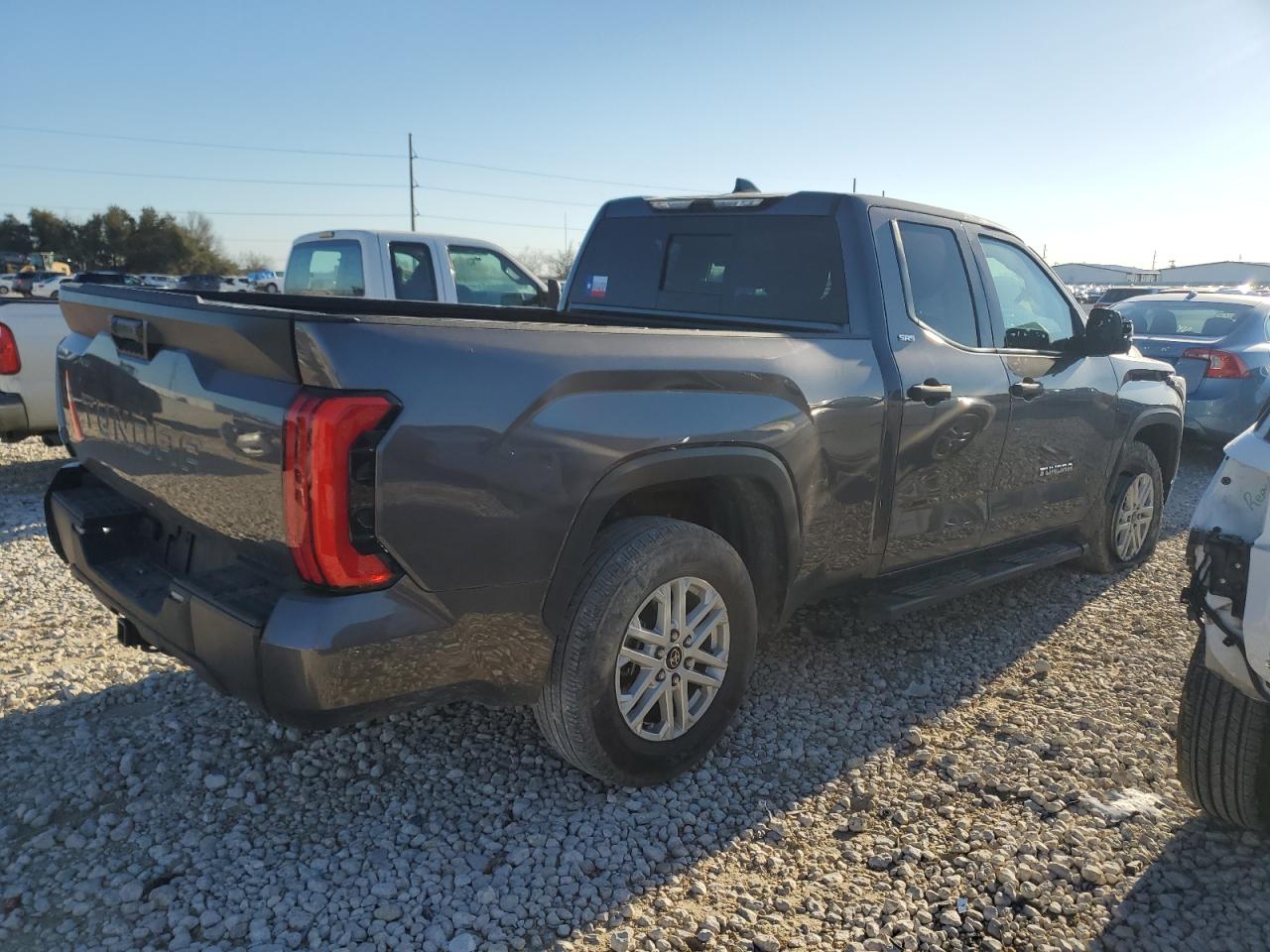 2022 Toyota Tundra - Image 3