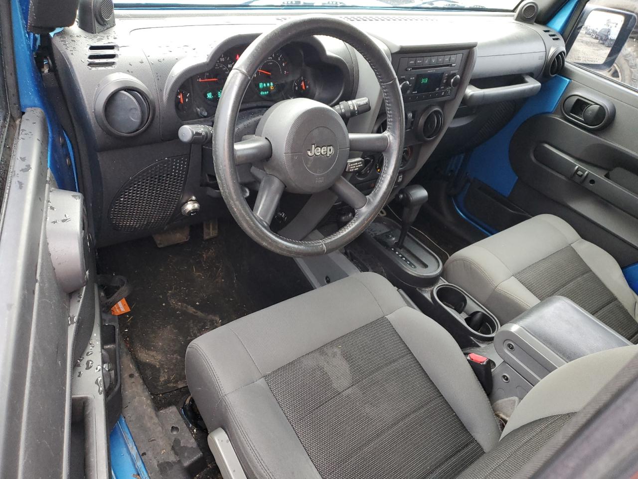 2009 Jeep Wrangler - Image 8