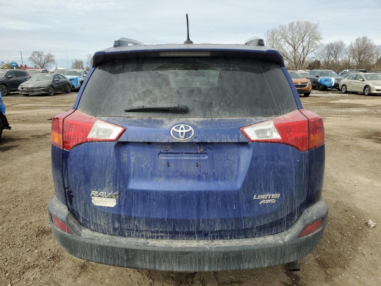 2015 Toyota RAV 4 - Image 6