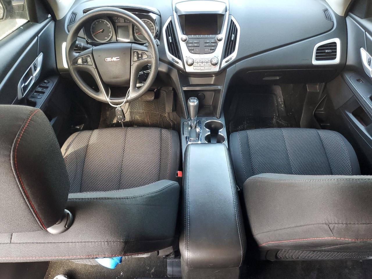 2017 GMC Terrain - Image 8