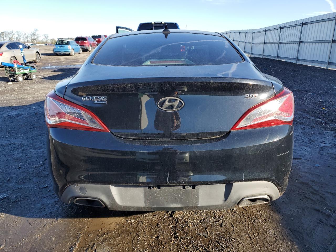 2013 Hyundai Genesis - Image 6