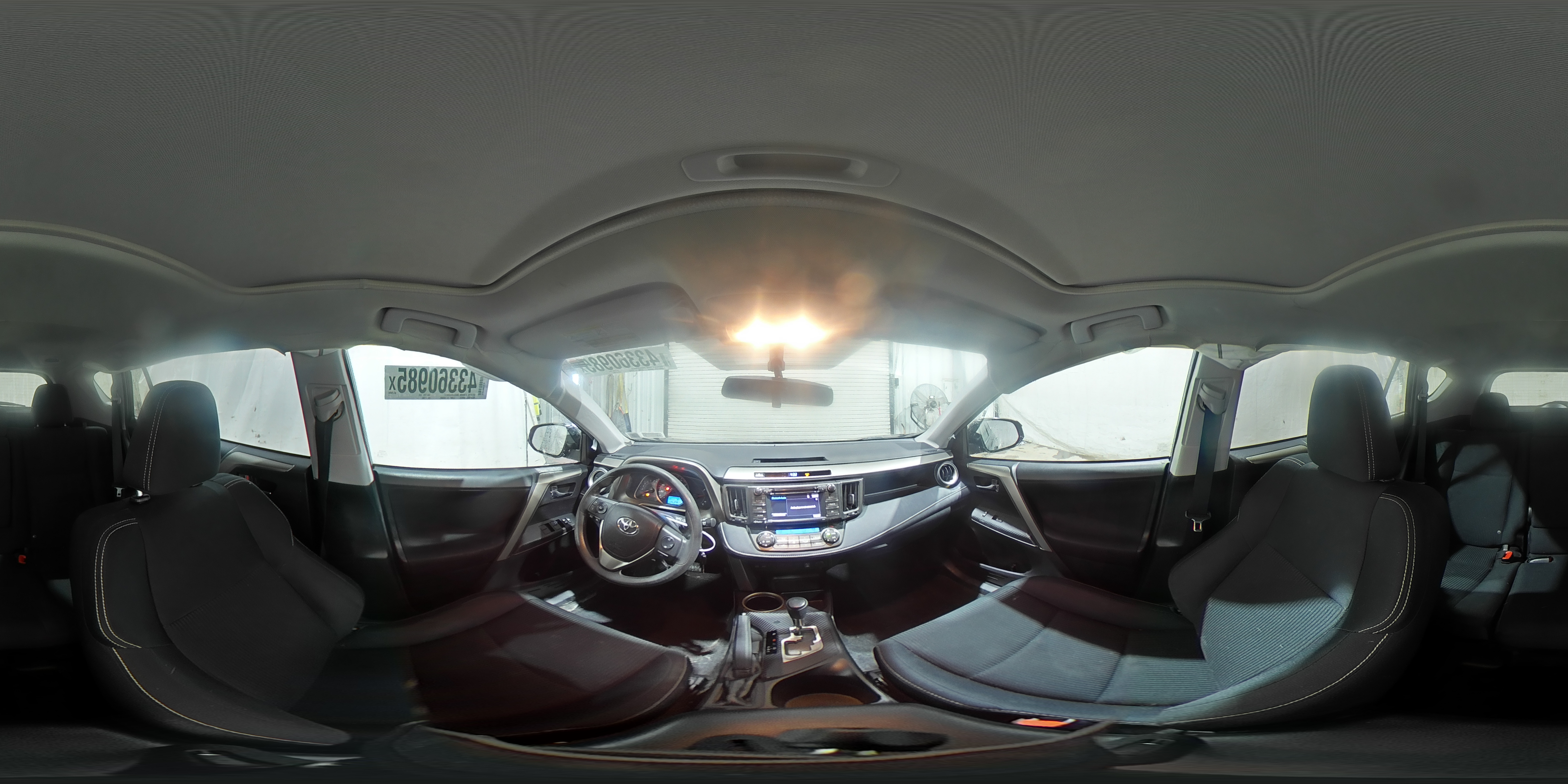 2015 Toyota RAV 4 - Image 15