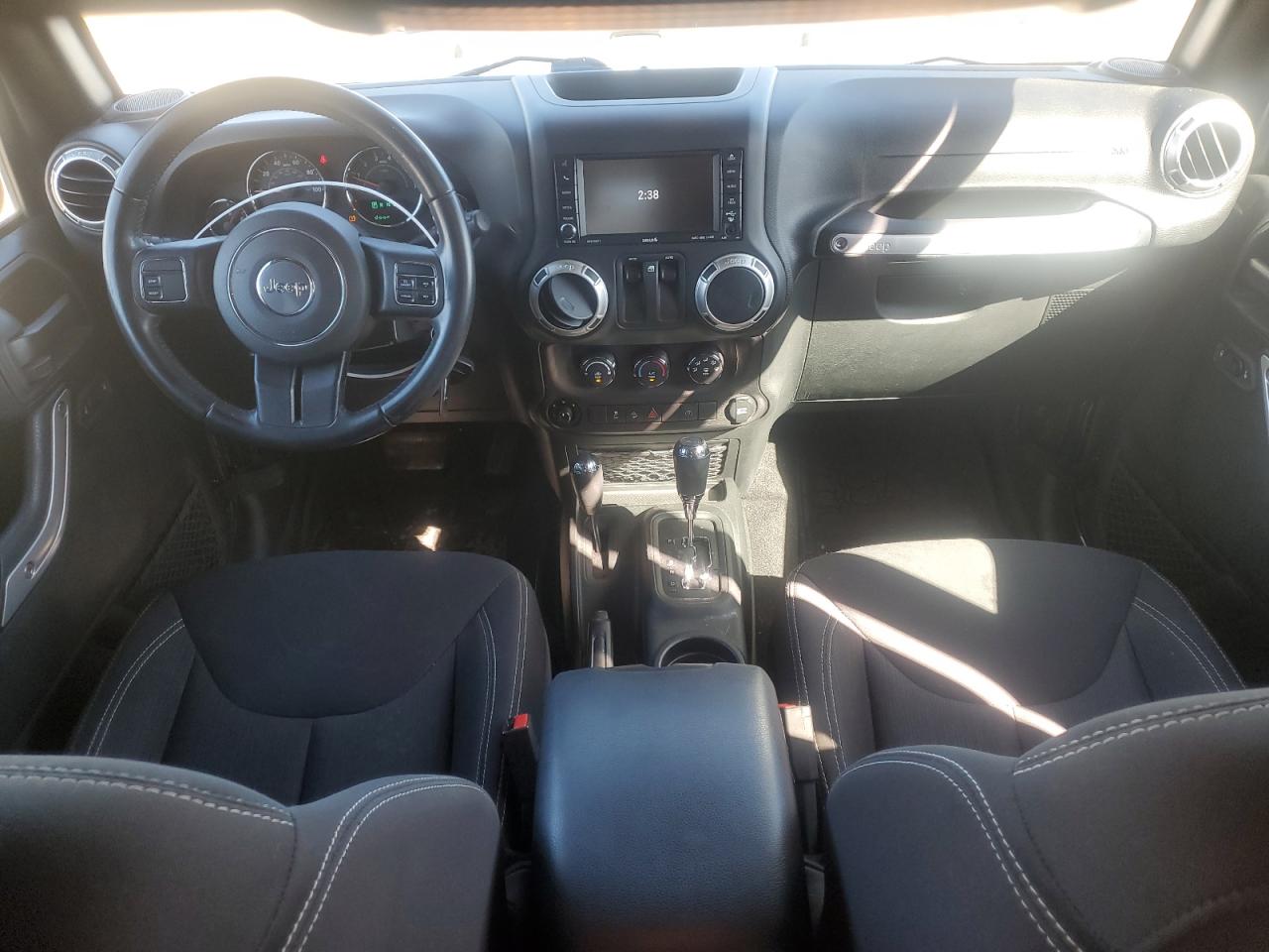 2018 Jeep Wrangler - Image 8