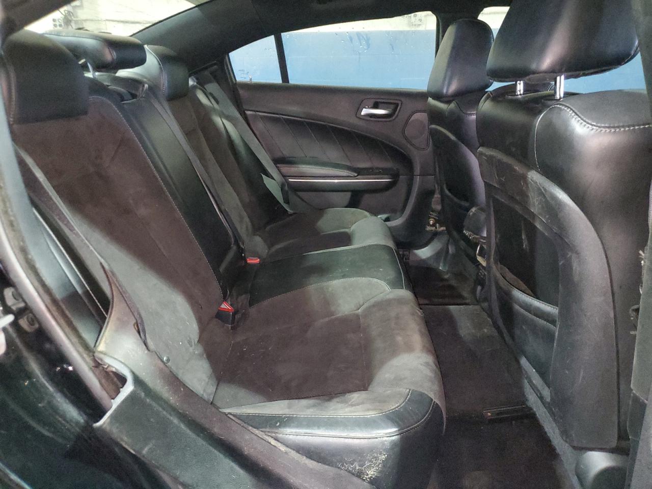 2018 Dodge Charger - Image 10