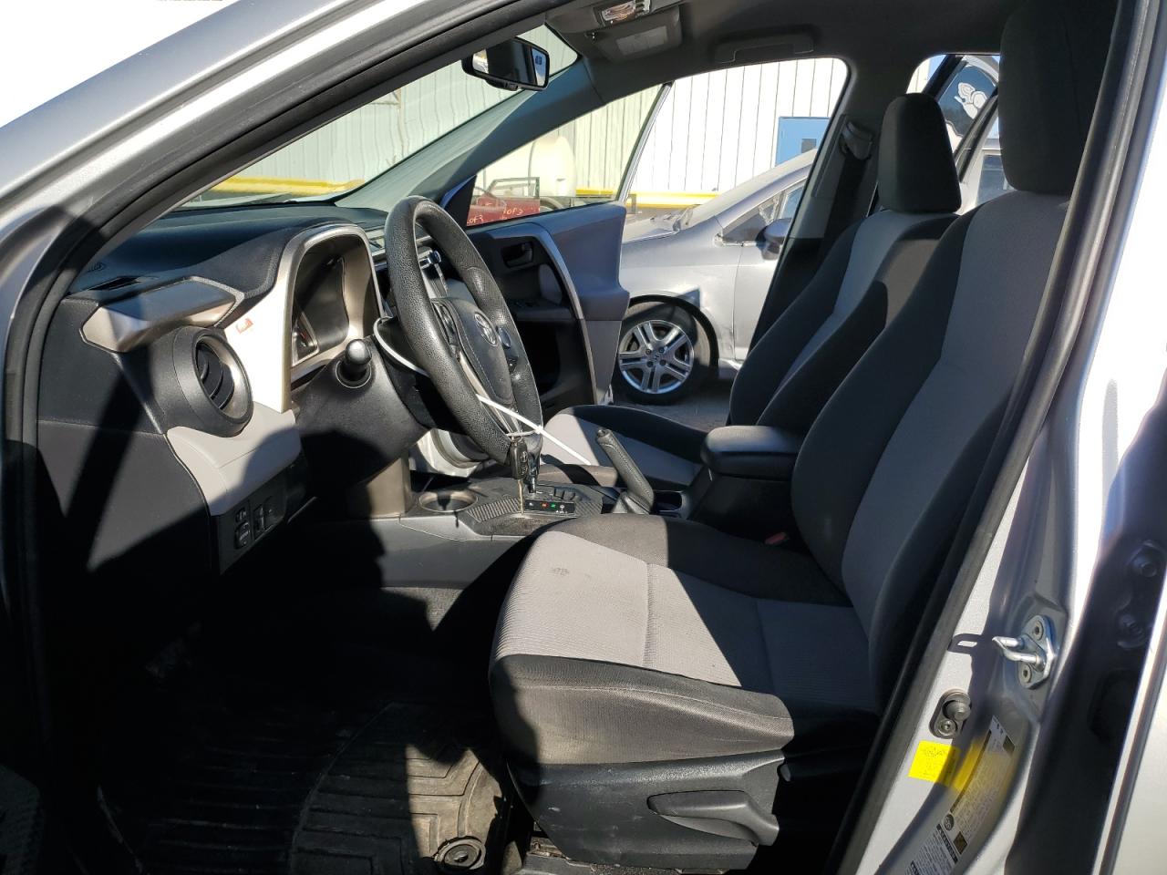 2013 Toyota RAV 4 - Image 7