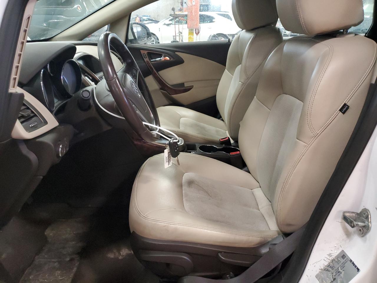 2013 Buick Verano - Image 7